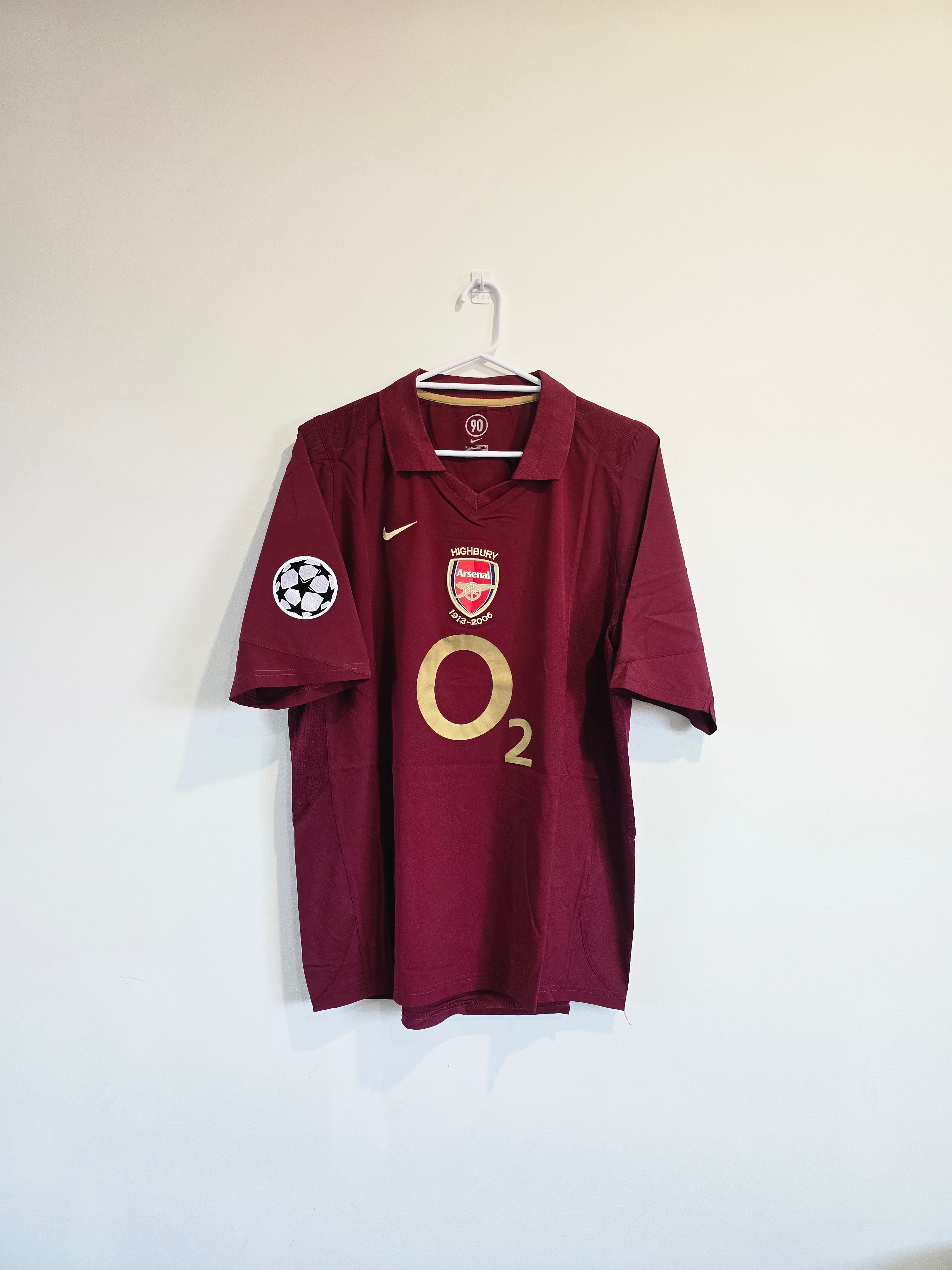 Arsenal Home 2005/06 #10 Bergkamp with UCL patches
