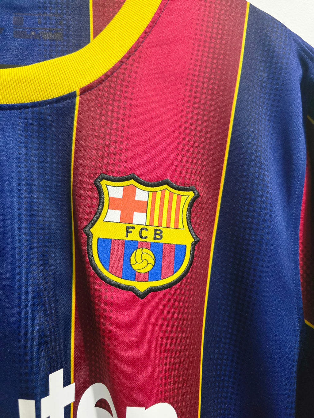 Authentic Barcelona Home Shirt 2020/21 #10 Messi Size: Large Condition:(9.5/10)