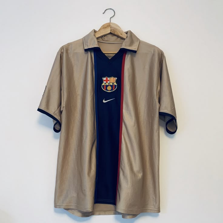 Barcelona 2001/02 Away Jersey
