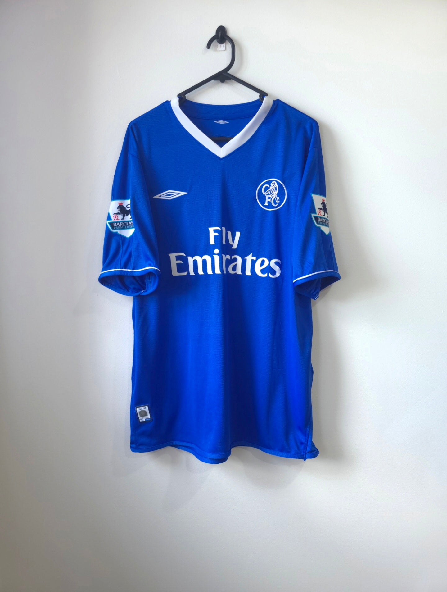 Chelsea 2001/03 Home Retro Jersey #25 Zola