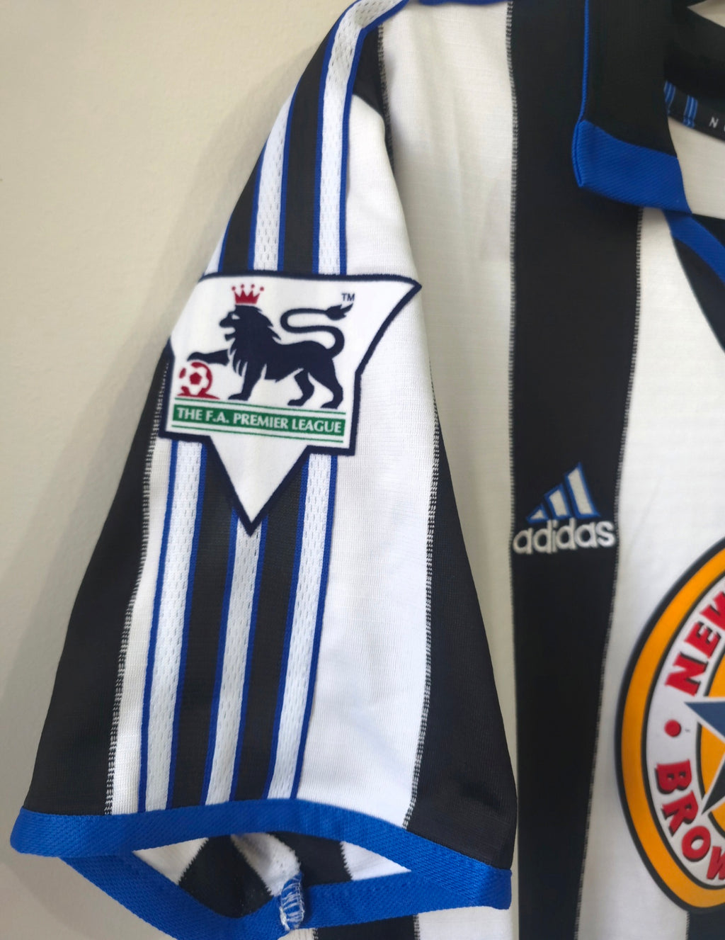 Newcastle United 1999/00 Home #9 Alan Shearer Retro