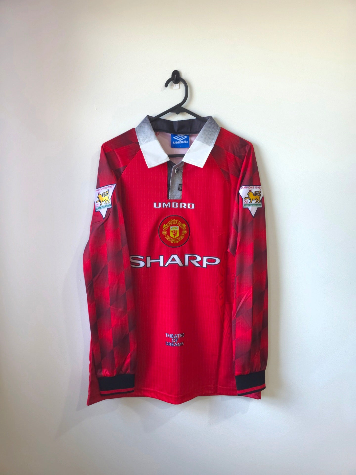 Manchester United 1996/97 Home Jersey #11 Giggs L/S