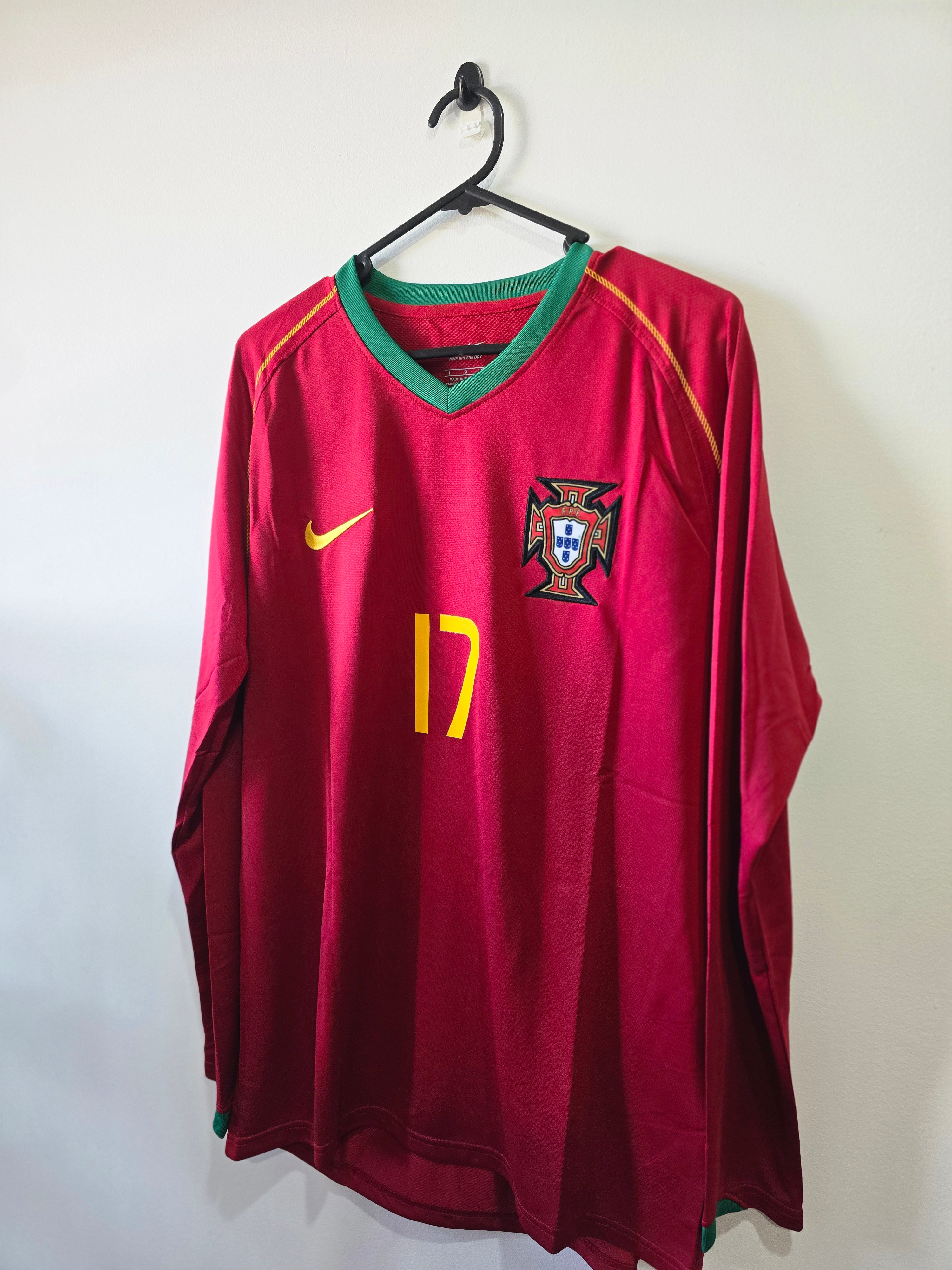 Portugal Home Jersey 2006 #17 Cristiano Ronaldo Retro