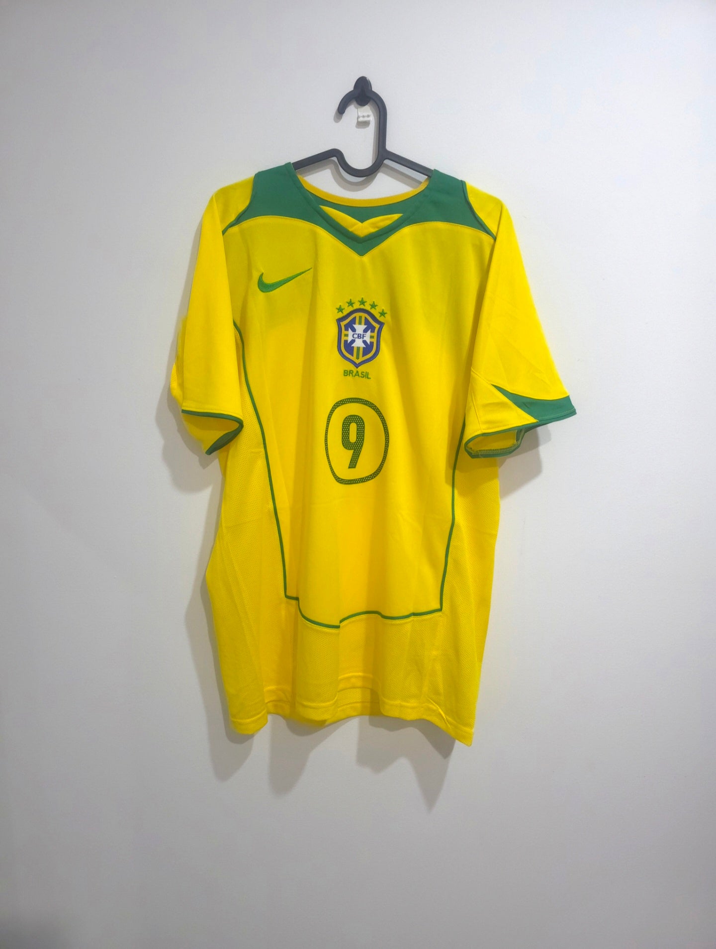 Brazil 2004 Home Jersey #9 Ronaldo