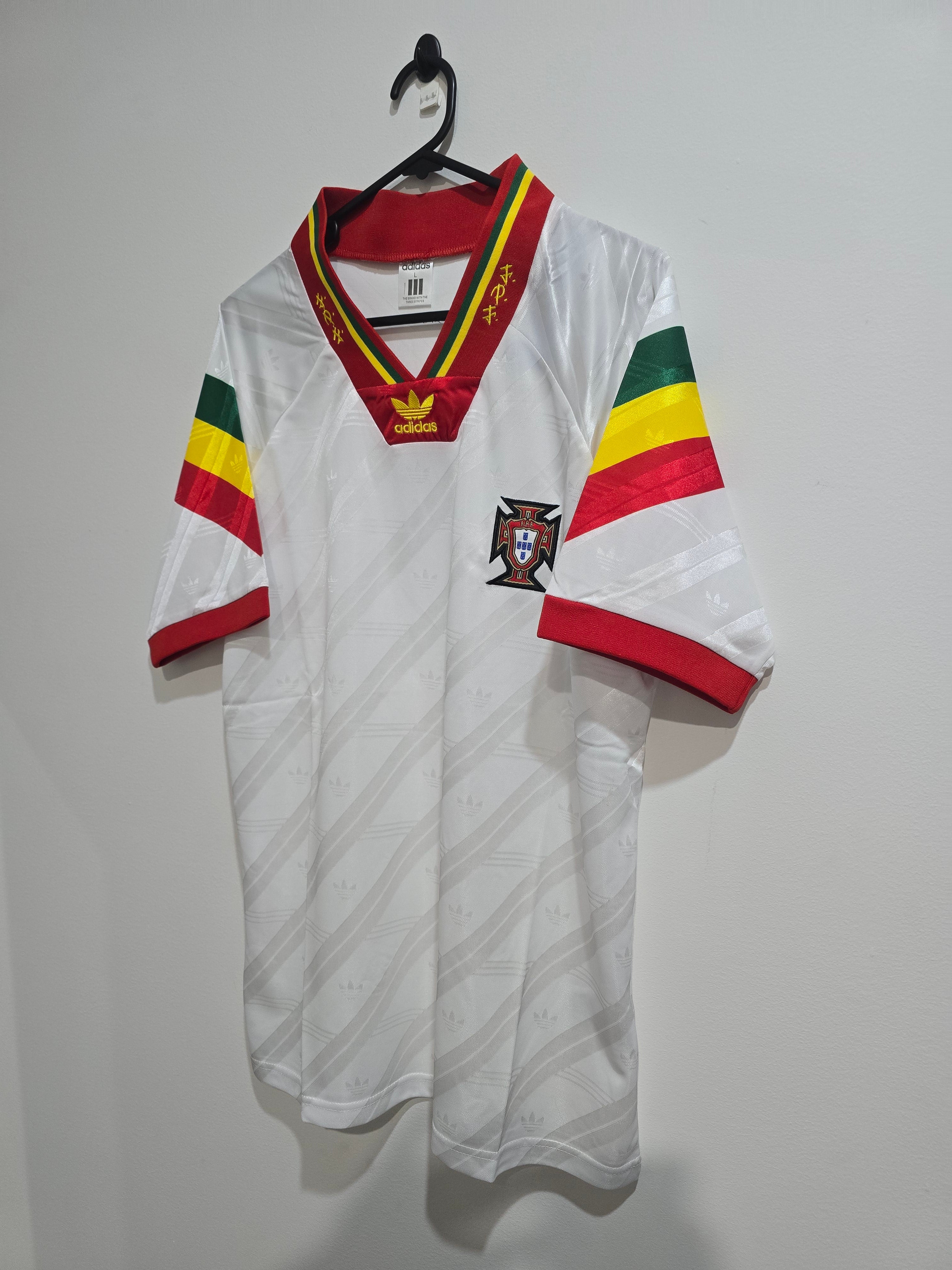 Portugal 1992/94 Away Retro jersey