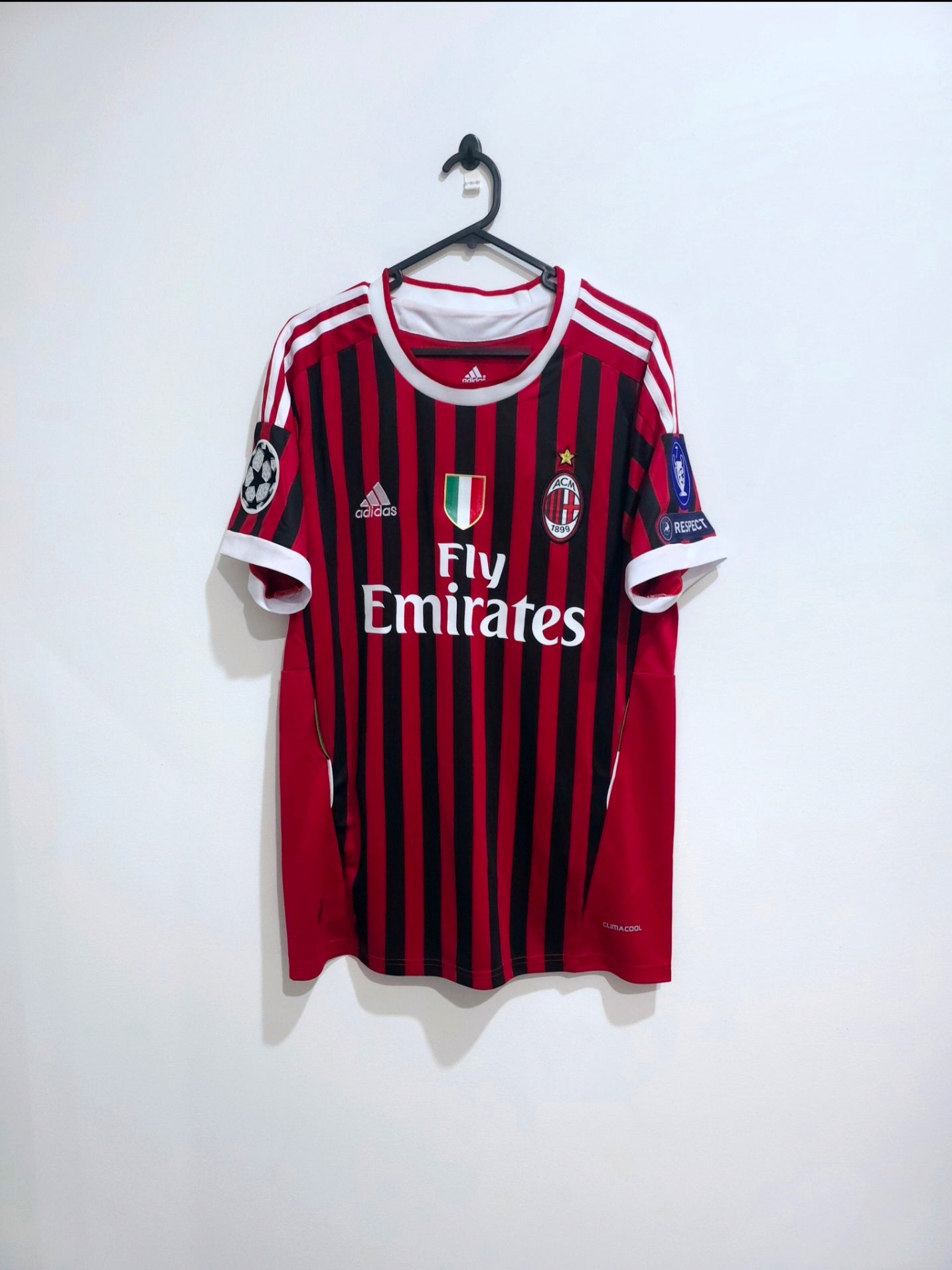 AC Milan 2011/12 Home Jersey #11 Zlatan Ibrahimovic